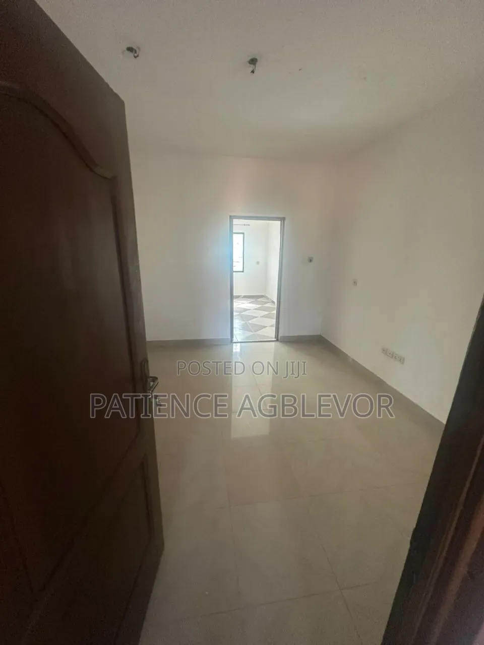 1bdrm Apartment in School Junction for rent