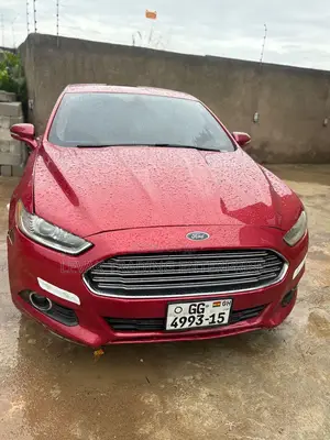 Ford Fusion SE 2013 Red