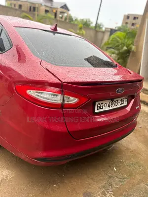 Ford Fusion SE 2013 Red