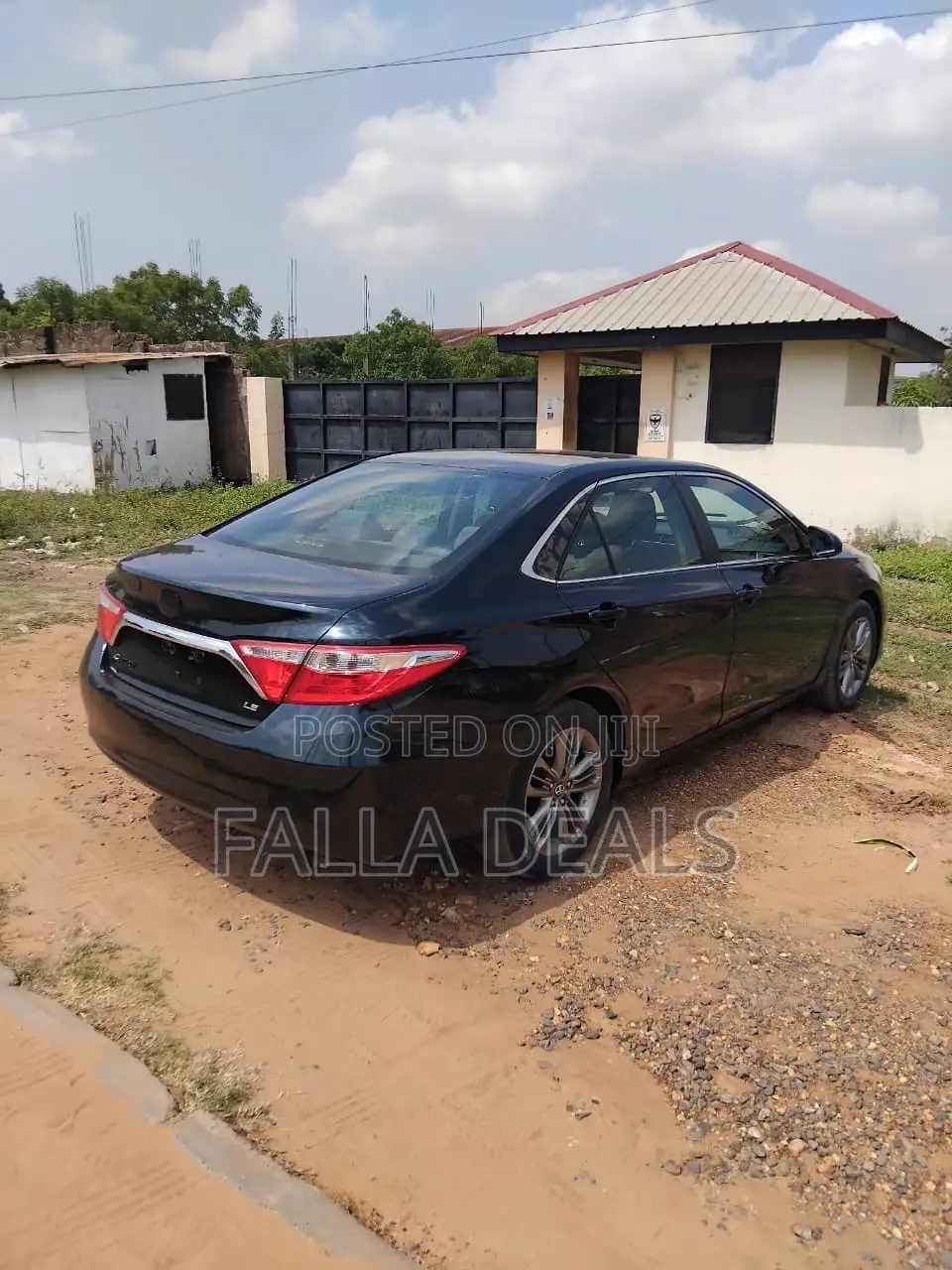 Toyota Camry 2016 Black