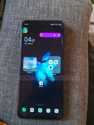 Tecno Spark 30 128 GB Yellow