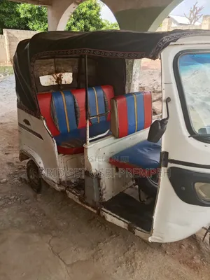 Motorcycle 2018 White