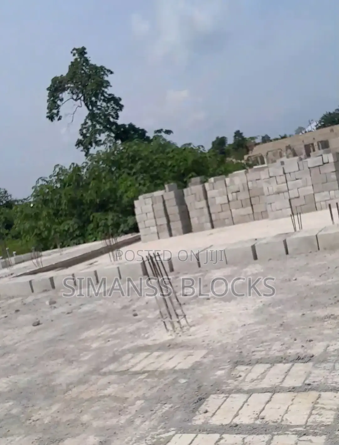 High Quality Solid and Hollow Blocks - Effiduase