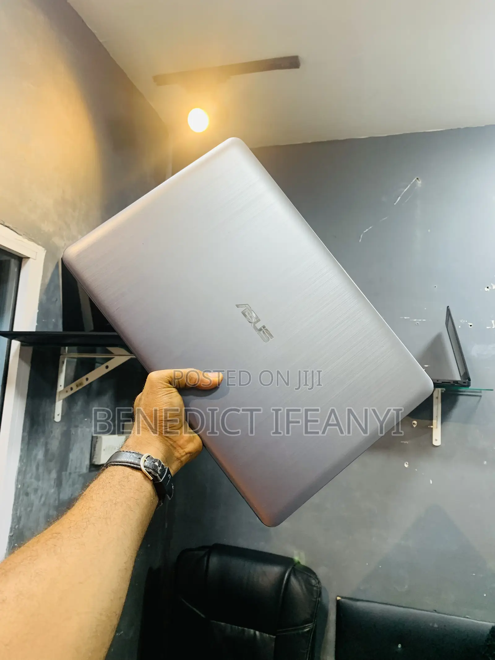 New Laptop Asus F451CA 4GB Intel HDD 500GB
