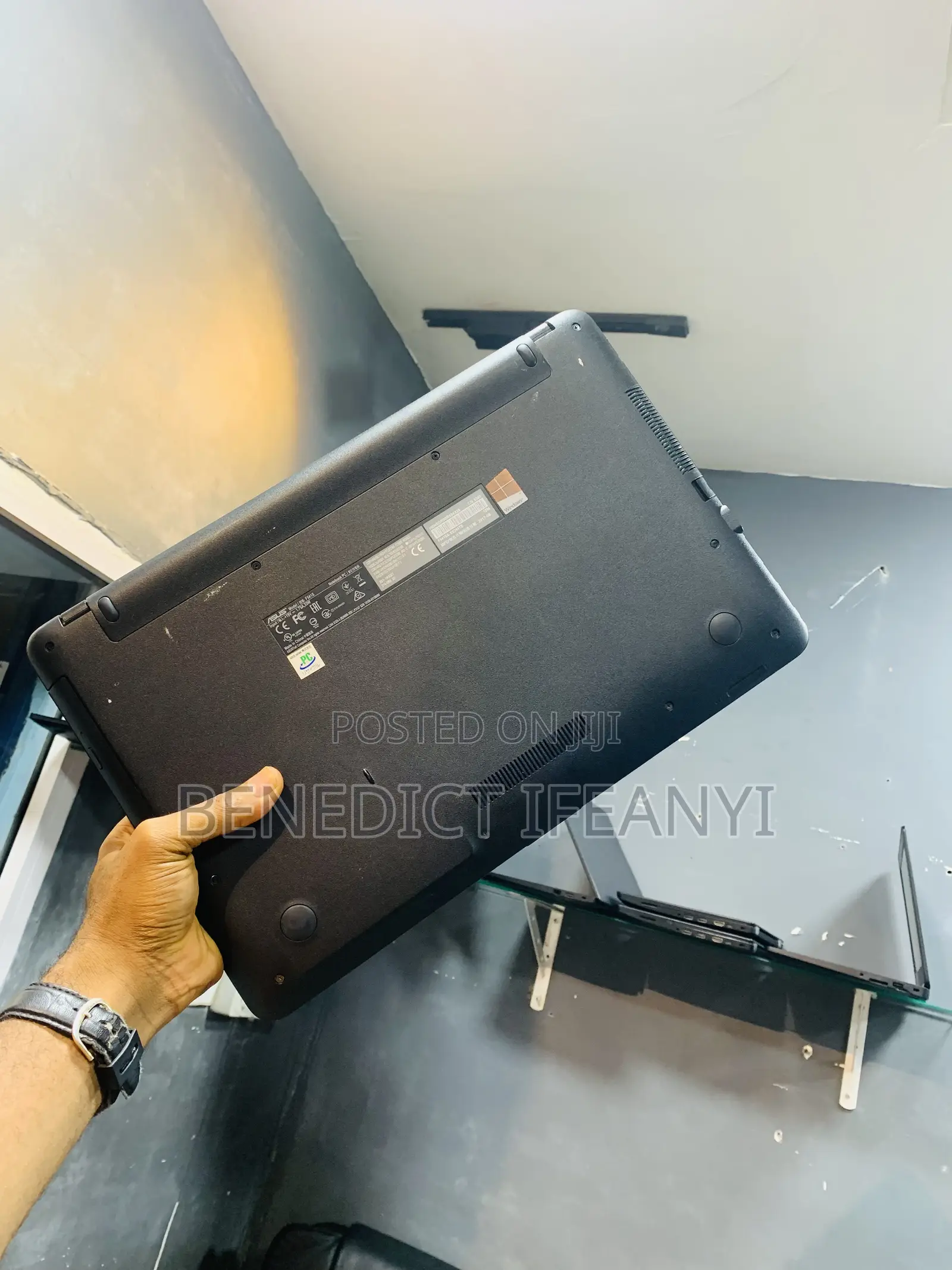 New Laptop Asus F451CA 4GB Intel HDD 500GB