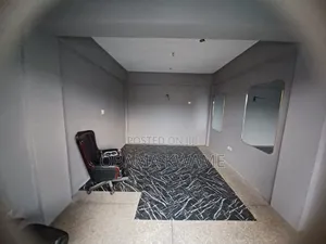 Spacious Shop for Rent at Laterbiokoshie