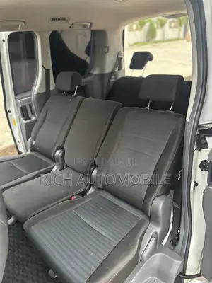 Toyota Voxy 2012 White