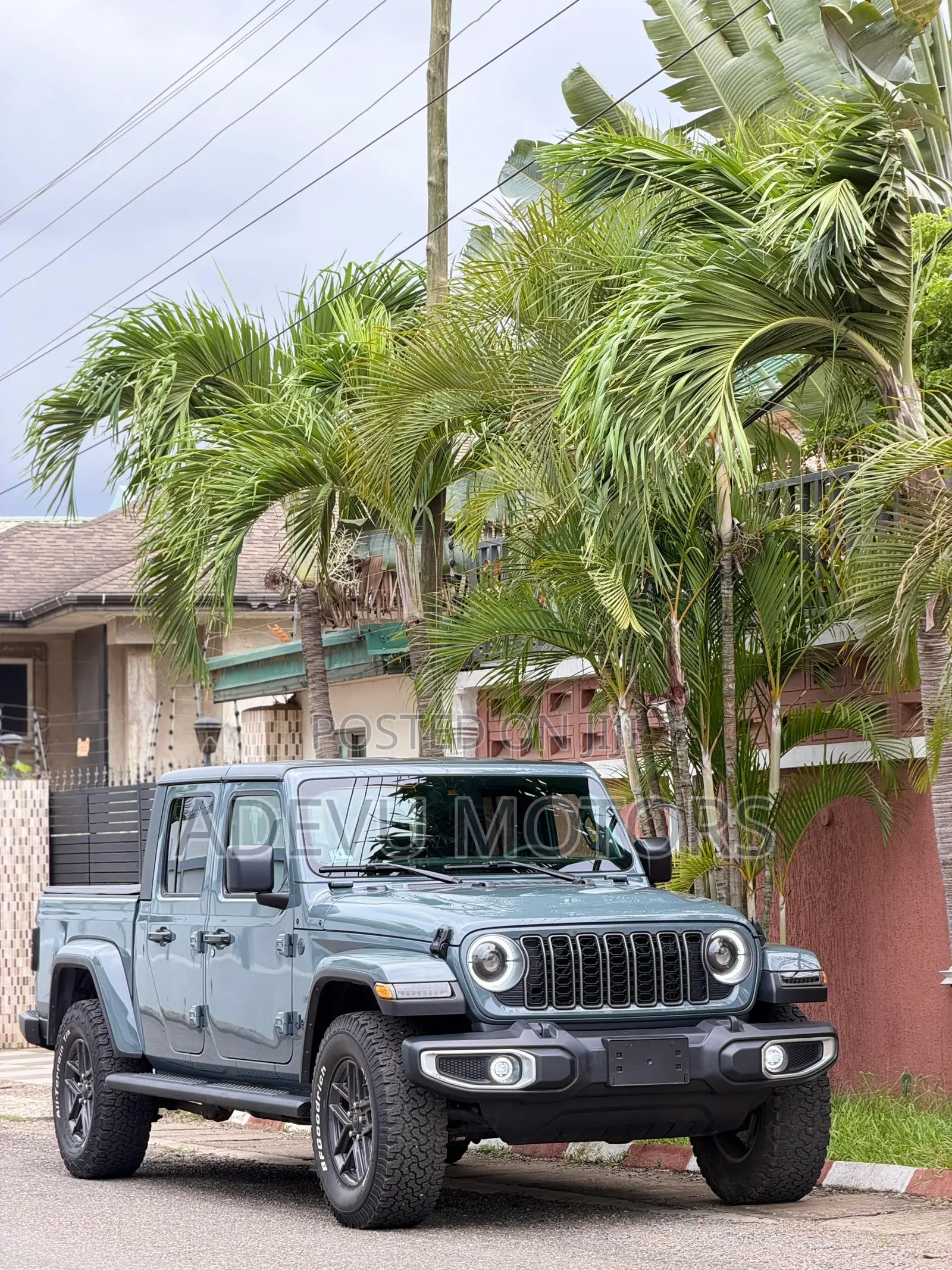 Jeep Gladiator 2025 Beige