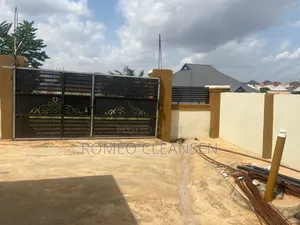 6bdrm House in Atwima Bokor, Kumasi Metropolitan for sale