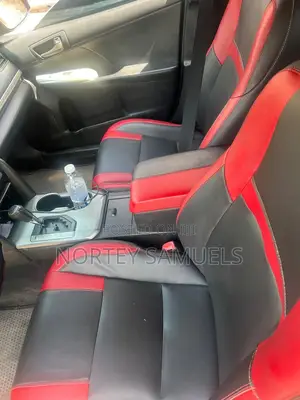 Toyota Camry LE 4dr Sedan (2.5L 4cyl 6A) 2014 Gray