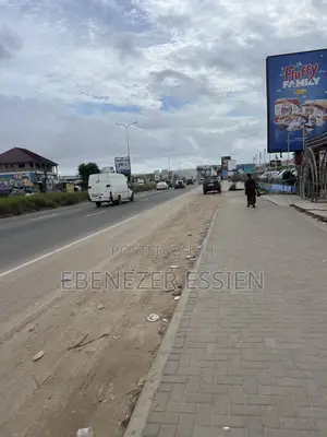 Title Land for at Choice West Hills Mall Area