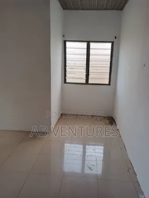 1bdrm Apartment in Malejor Look Sharp for rent