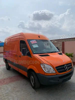 Mercedes-Benz Sprinter 2012 Orange