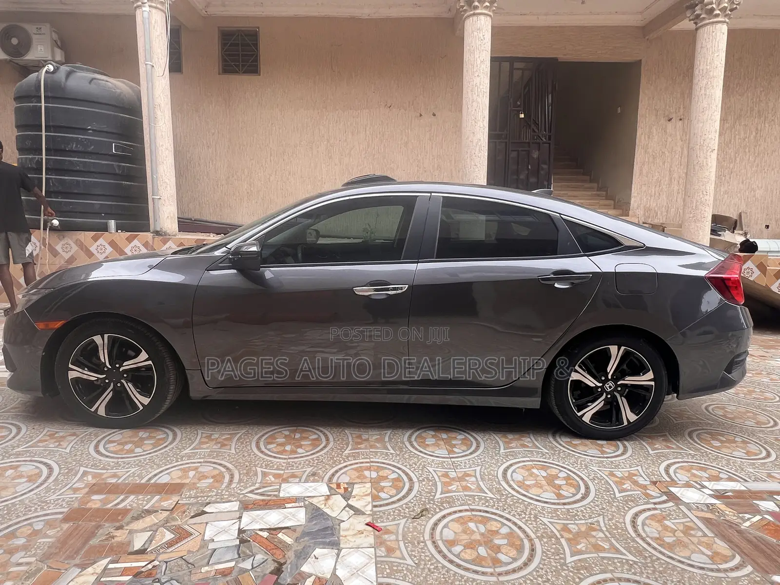 Honda Civic Touring 4dr Sedan (1.5L 4cyl) 2016 Gray
