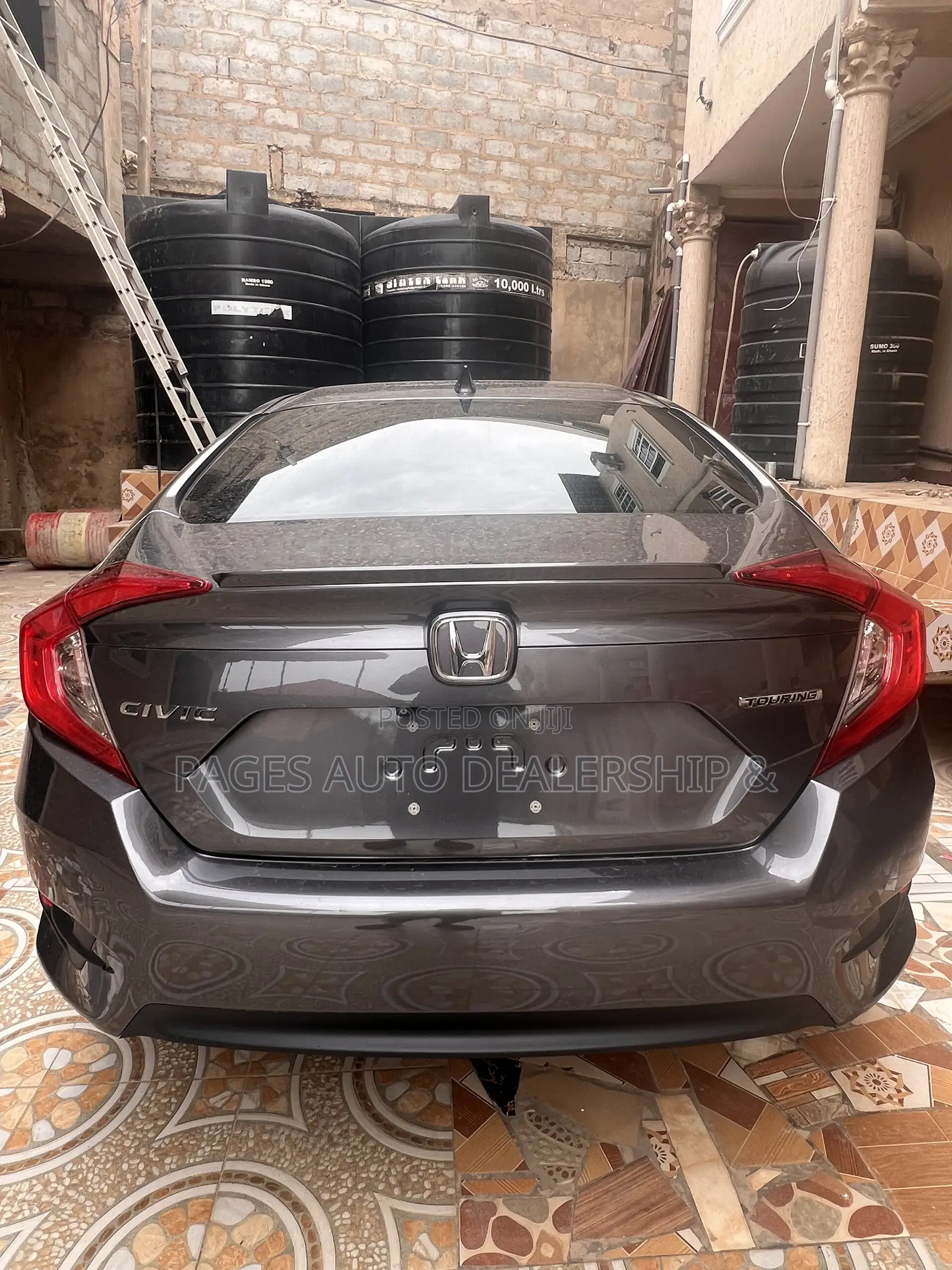 Honda Civic Touring 4dr Sedan (1.5L 4cyl) 2016 Gray