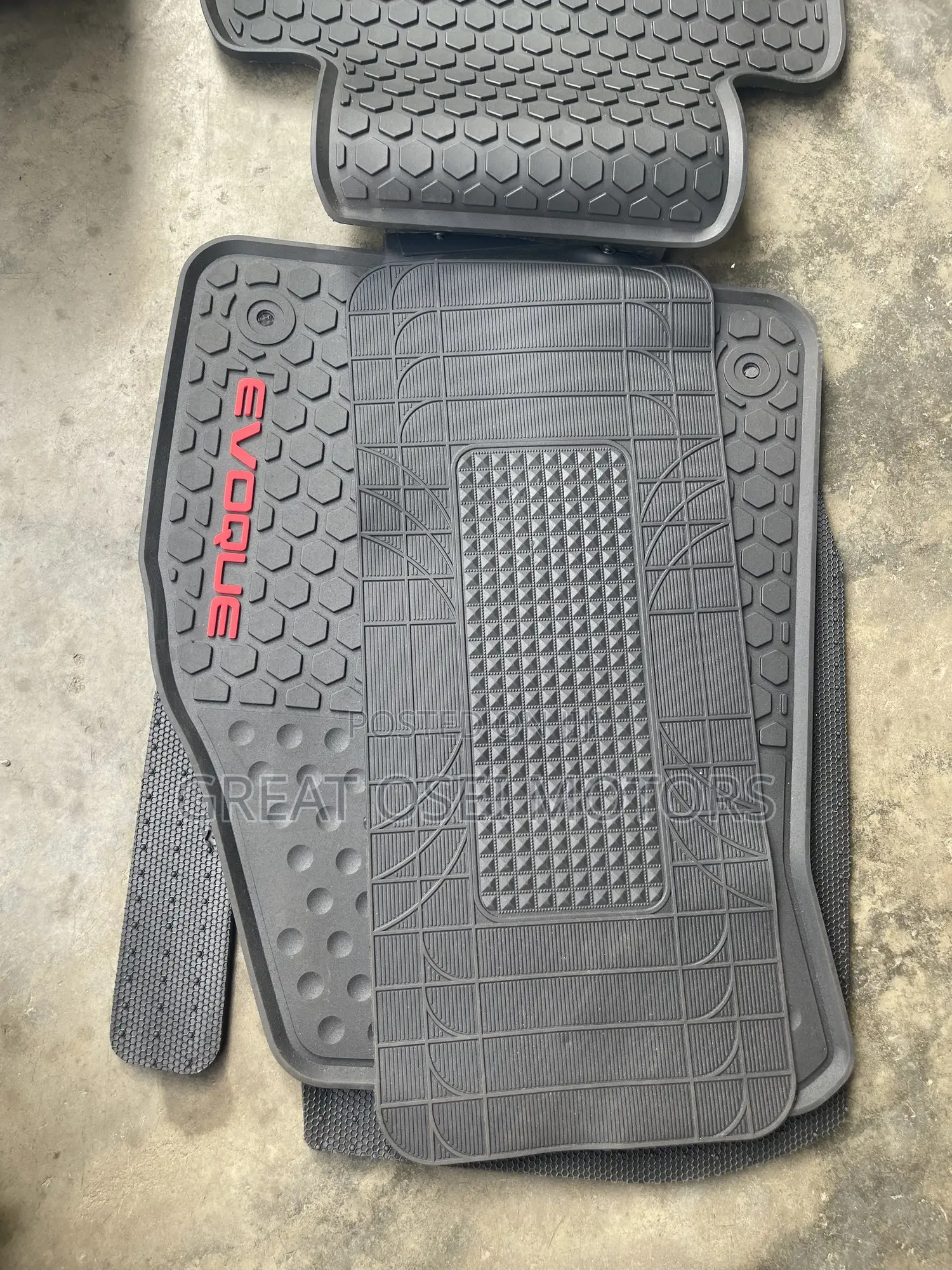 Range Rover Evoque Floor Mat