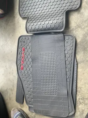 Range Rover Evoque Floor Mat