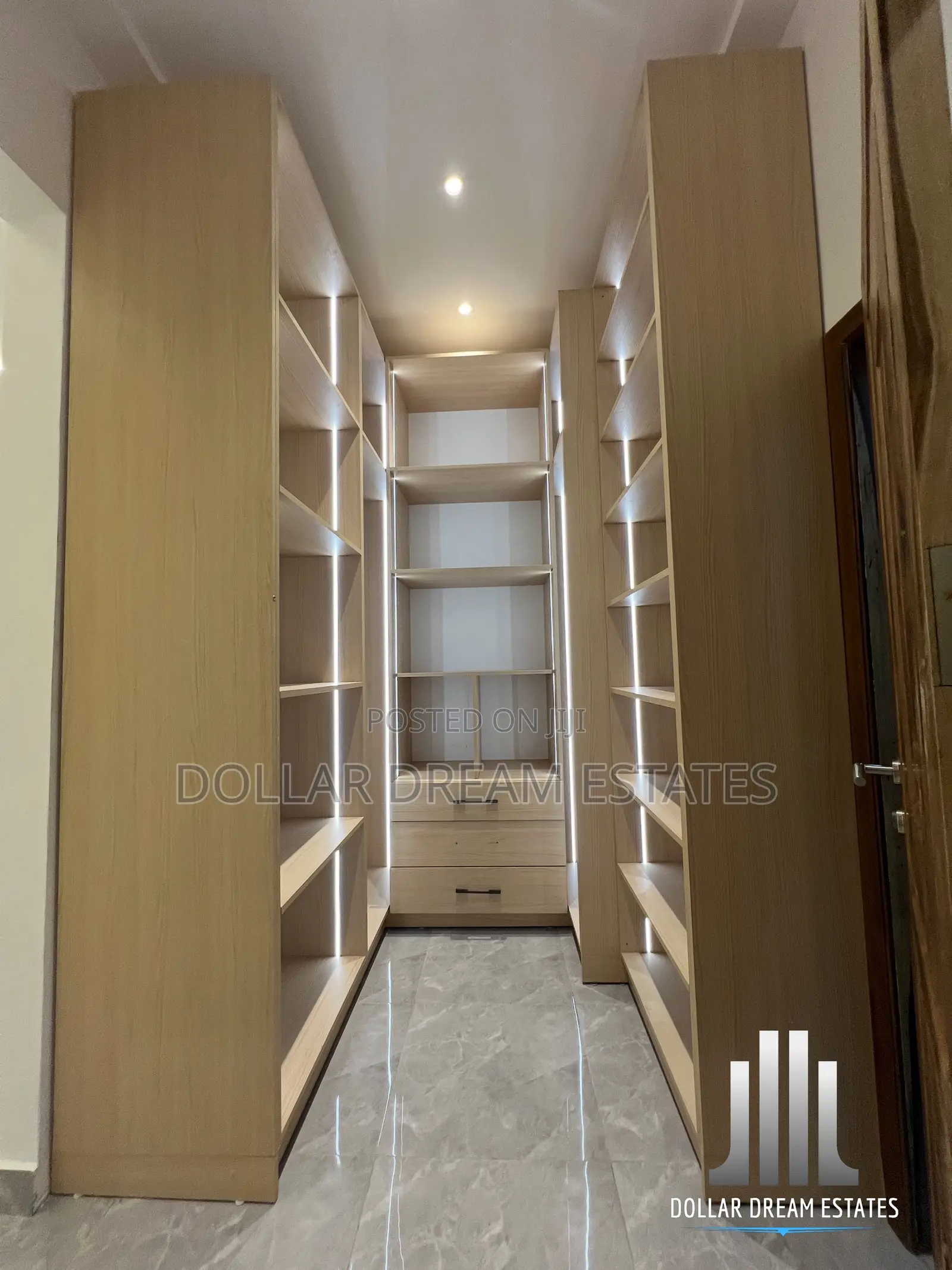 3bdrm House in Amrahia for sale