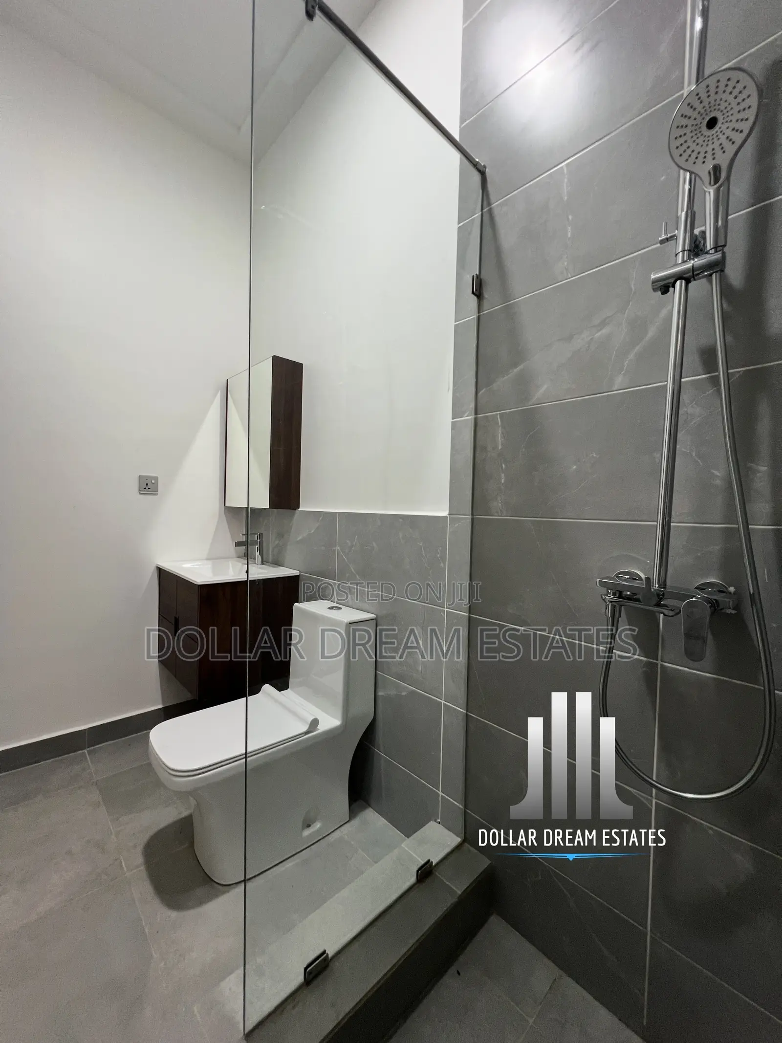3bdrm House in Amrahia for sale