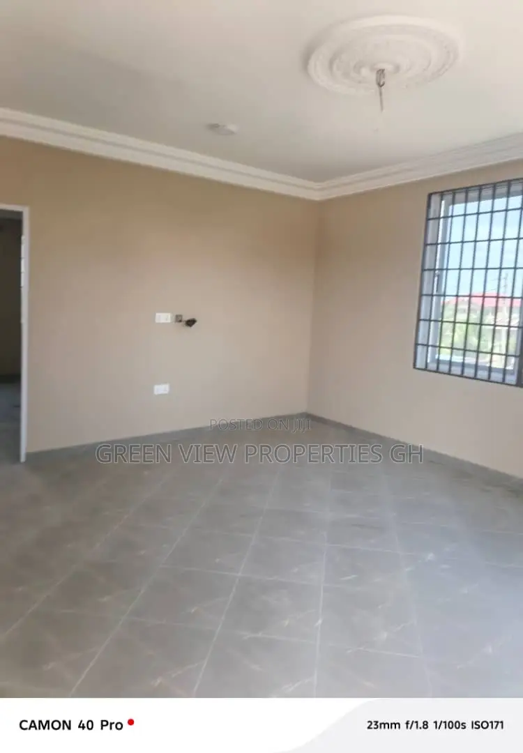 1bdrm Room & Parlour in Ga South Municipal for rent