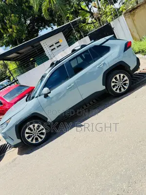 Toyota RAV4 2020 Green