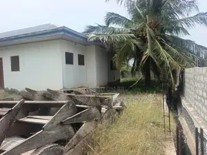 3bdrm House in Spintex for sale