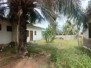 3bdrm House in Spintex for sale