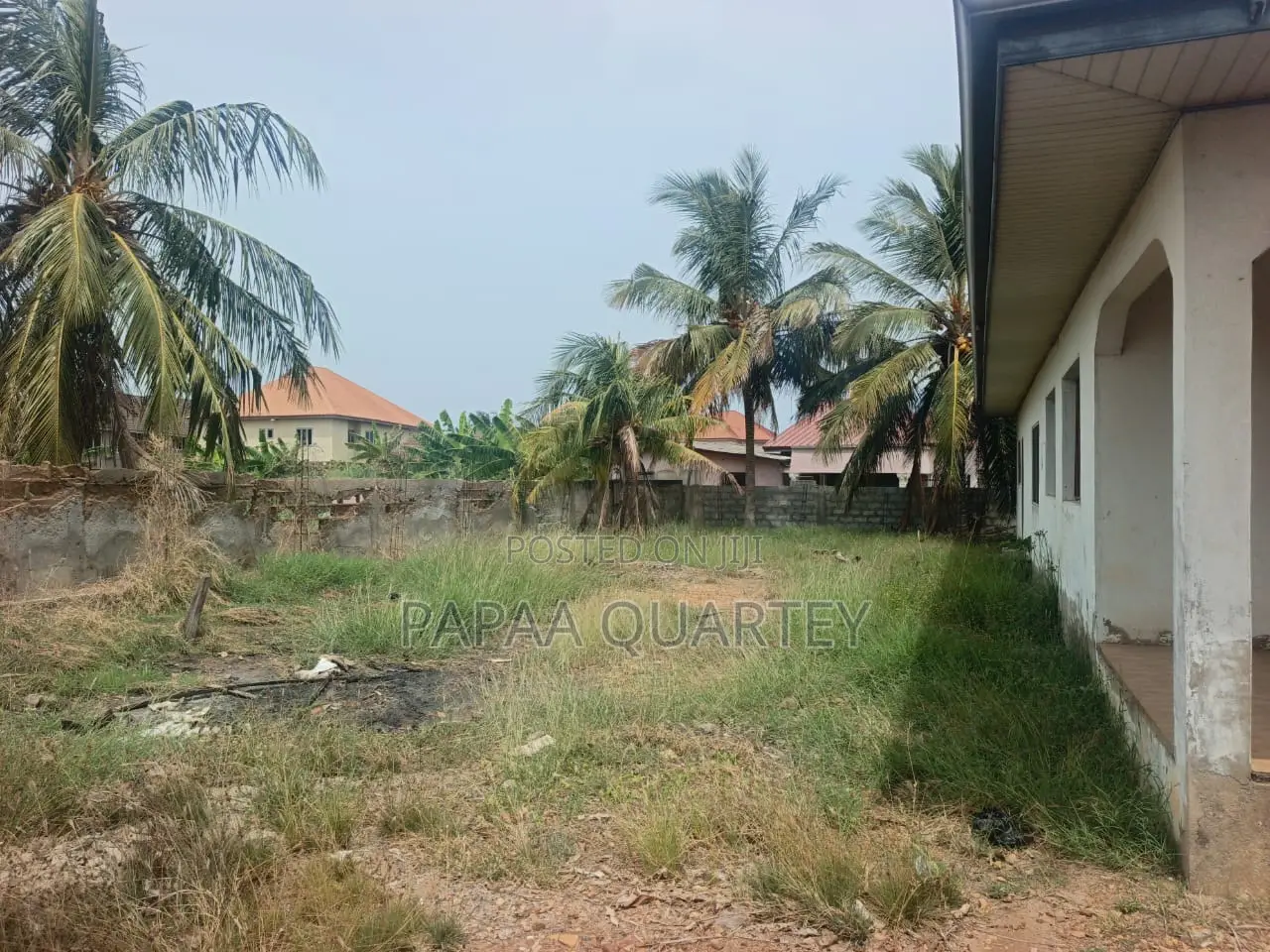 3bdrm House in Spintex for sale