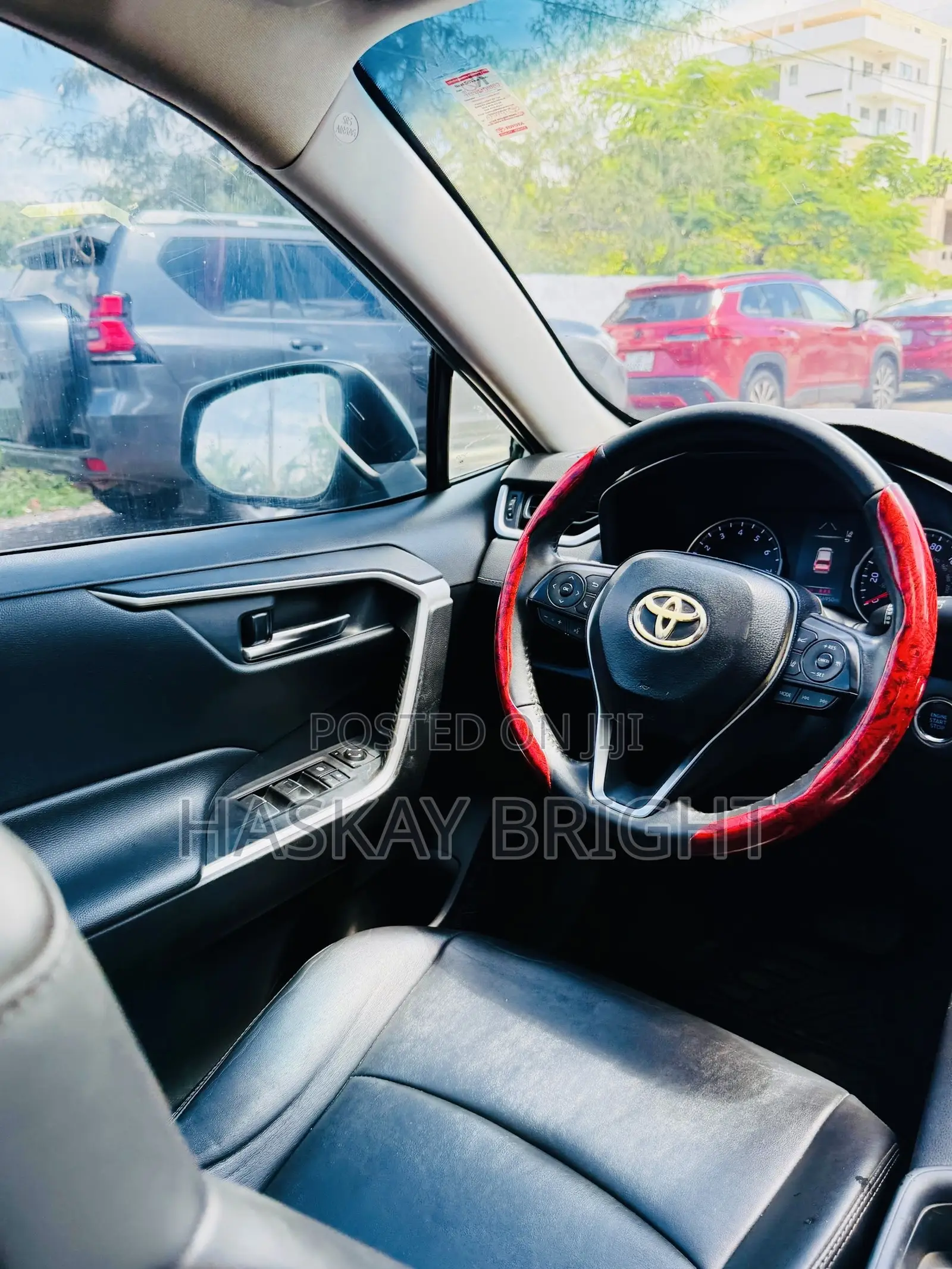 Toyota RAV4 2020 Green