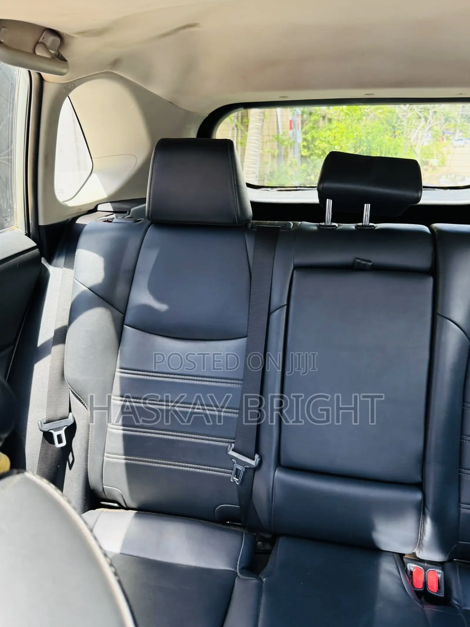Toyota RAV4 2020 Green