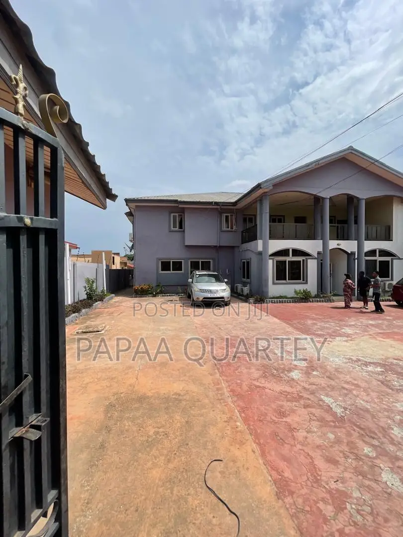 16bdrm House in West Legon for sale