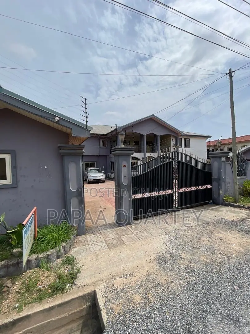 16bdrm House in West Legon for sale