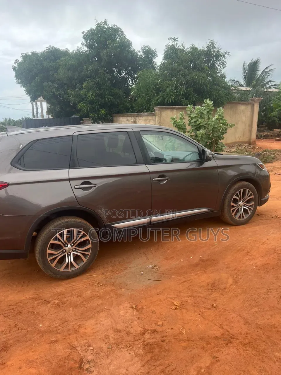 Mitsubishi Outlander ES FWD 2017 Black