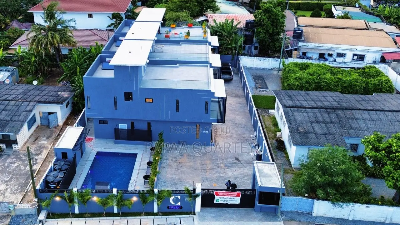 5bdrm House in Dzorwulu for sale