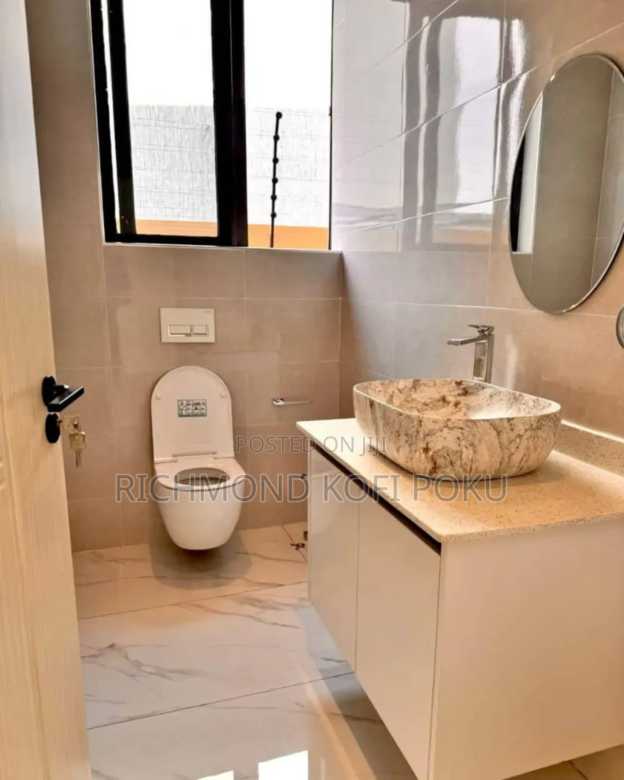 5bdrm House in Kofi'S Realty, East Legon for sale