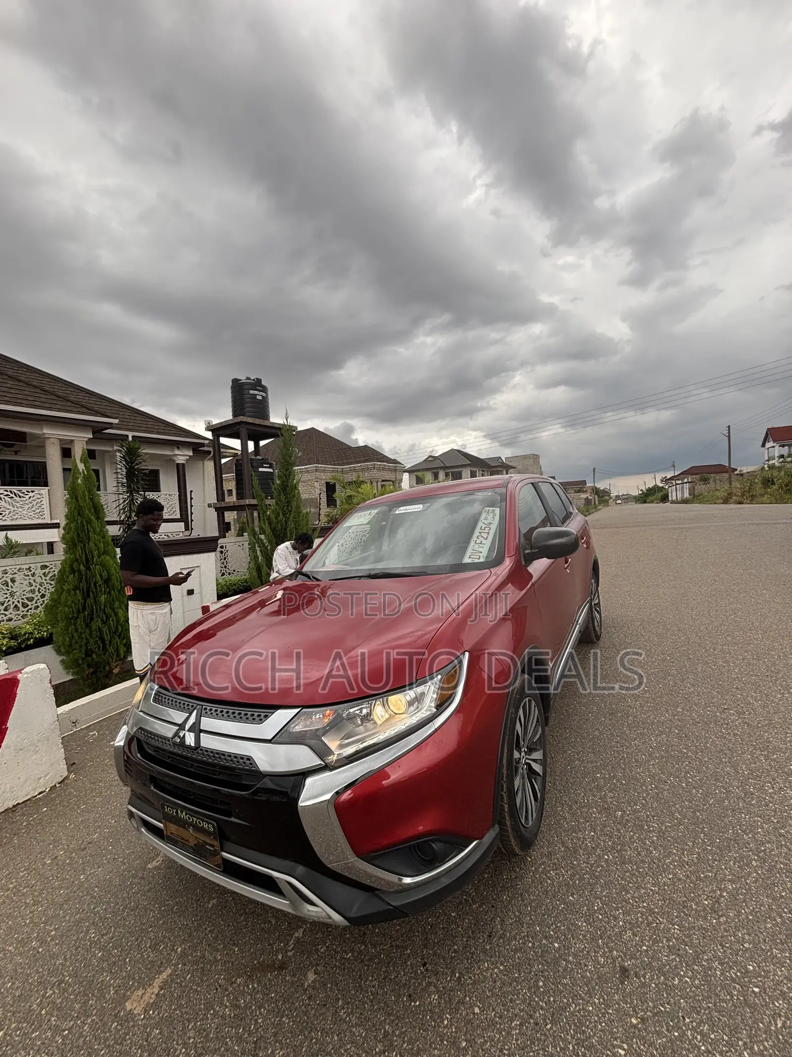 Mitsubishi Outlander 2019 Red