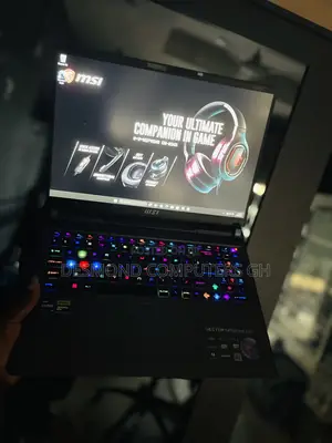 Laptop MSI Vector GP68 HX 13V 16GB Intel Core i9 SSD 1T