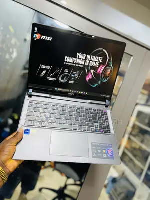 Laptop MSI Vector GP68 HX 13V 16GB Intel Core i9 SSD 1T