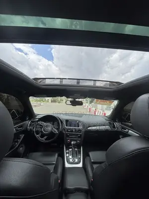 Audi Q5 2.0T Premium AWD quattro 2017 Gray