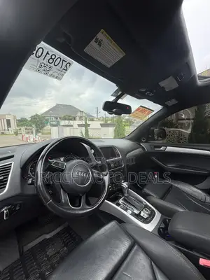Audi Q5 2.0T Premium AWD quattro 2017 Gray
