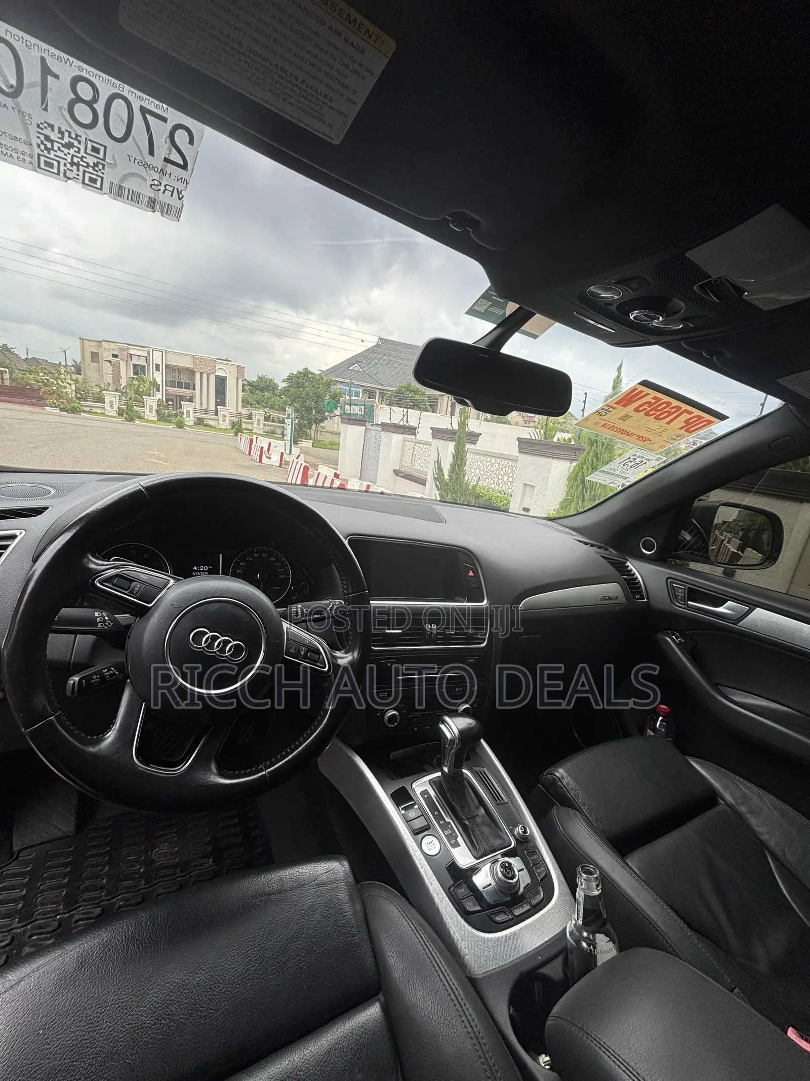 Audi Q5 2.0T Premium AWD quattro 2017 Gray