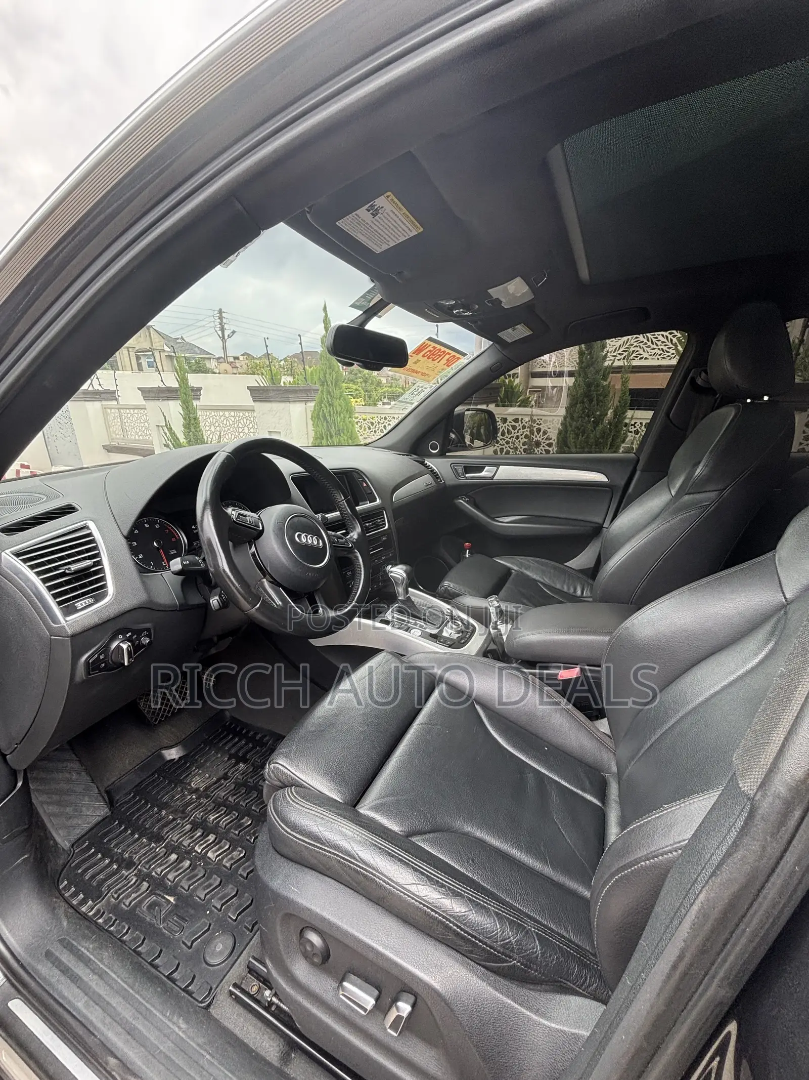 Audi Q5 2.0T Premium AWD quattro 2017 Gray