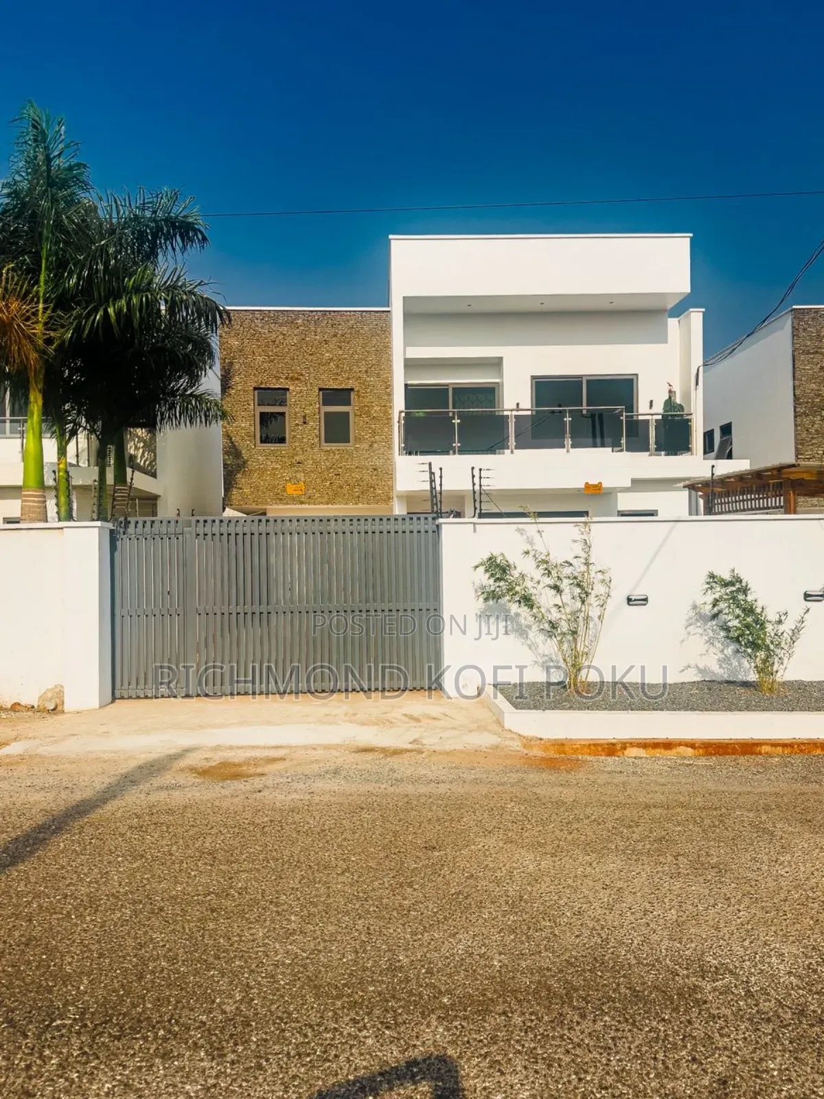 Furnished 4bdrm House in Kofis Realty, Papaye for rent