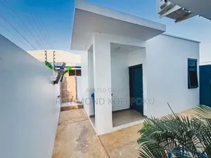 Furnished 4bdrm House in Kofis Realty, Papaye for rent