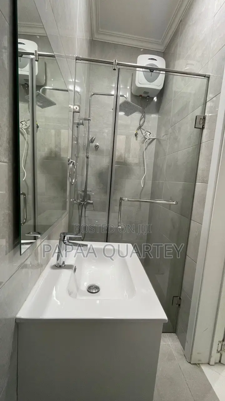 3bdrm House in Airport Residential Area for sale