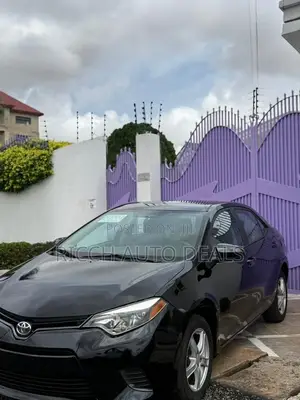 Toyota Corolla LE Premium 4dr Sedan (1.8L 4cyl CVT) 2016 Black