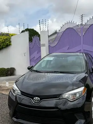 Toyota Corolla LE Premium 4dr Sedan (1.8L 4cyl CVT) 2016 Black