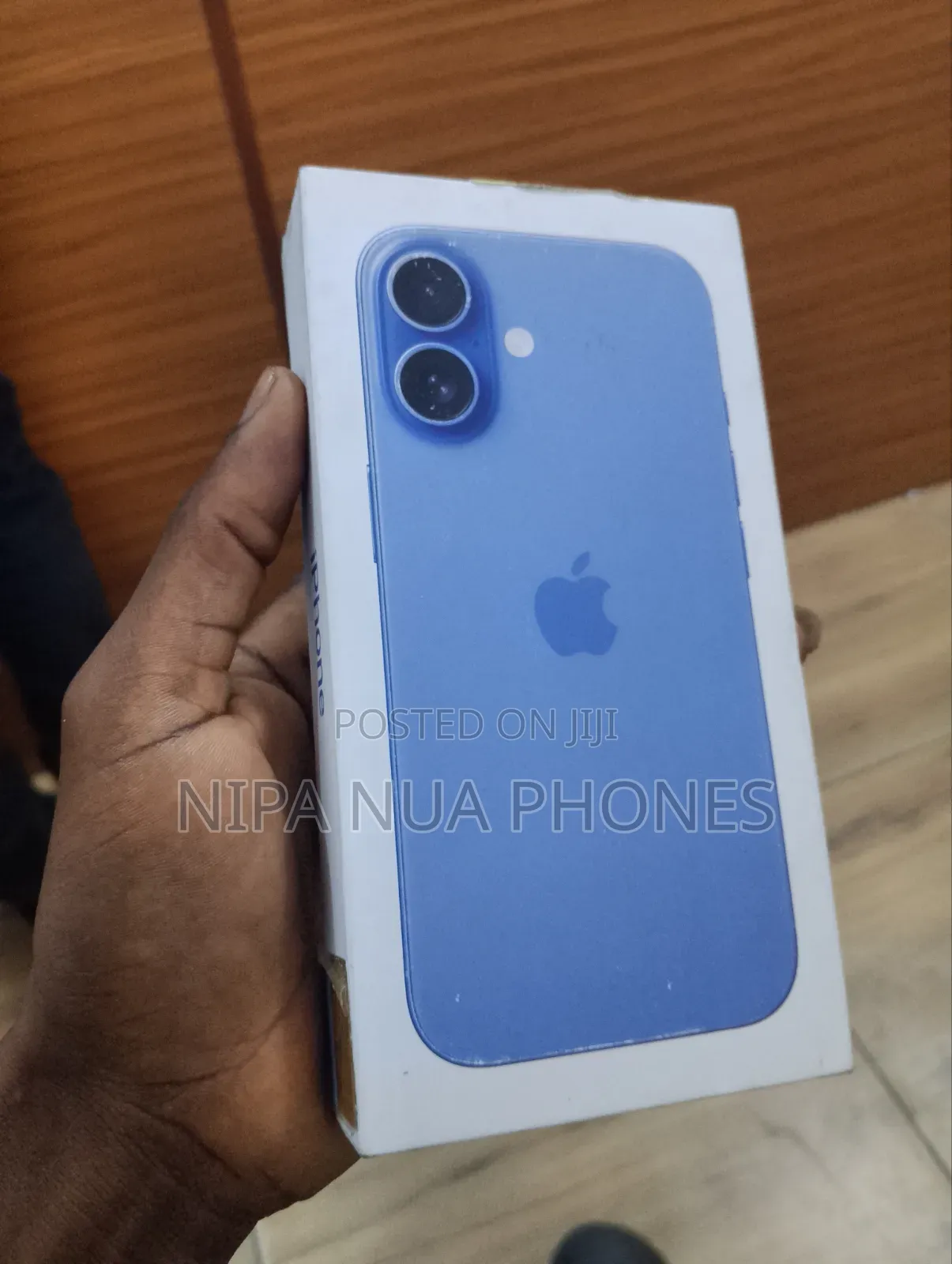 New Apple iPhone 16 128 GB Blue
