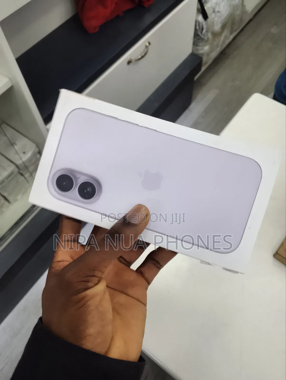 New Apple iPhone 17 256 GB Purple