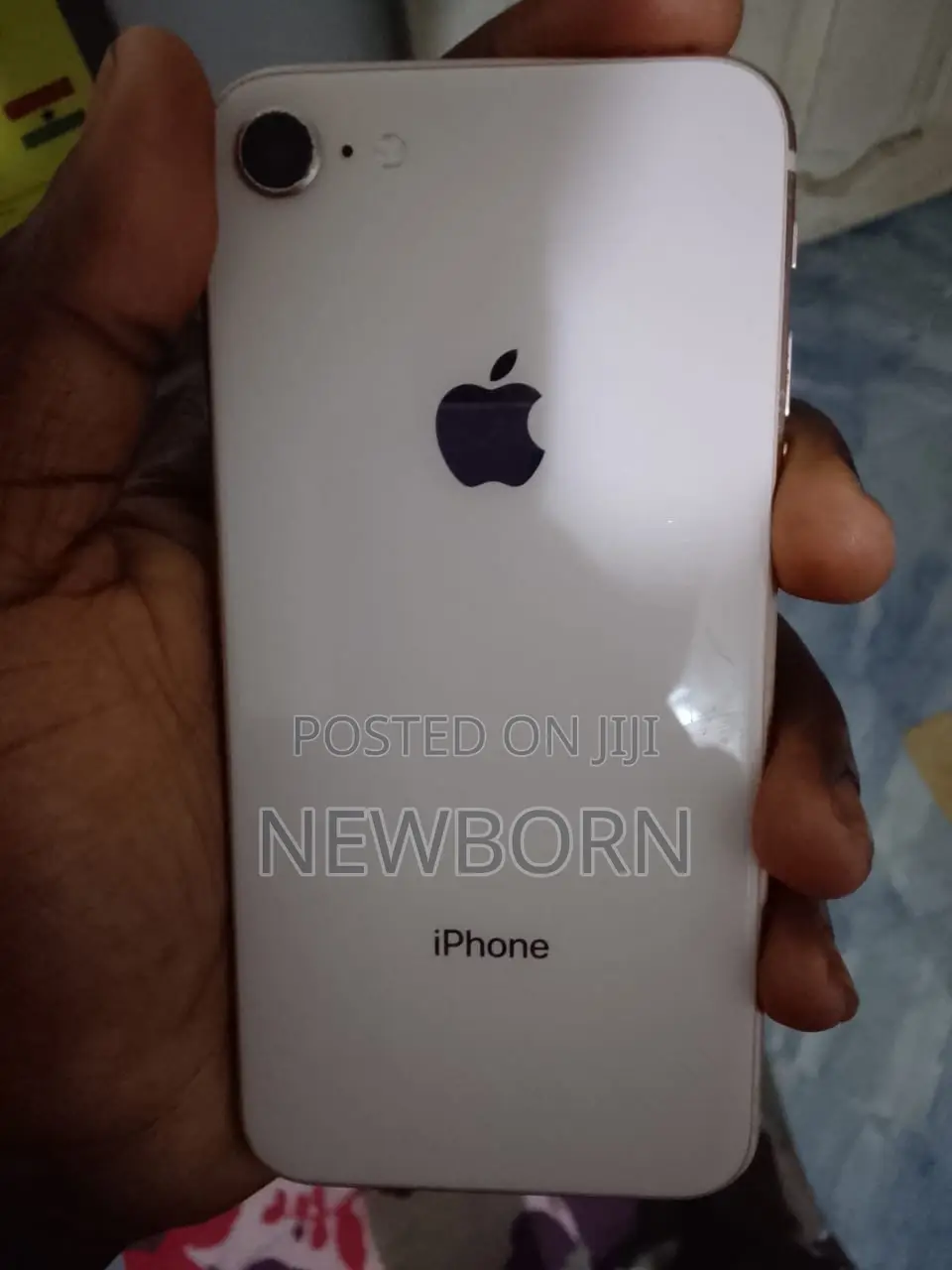 Apple iPhone SE (2022) 128 GB Rose Gold